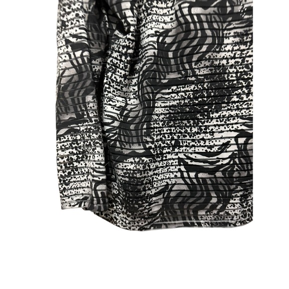 Multiples‎ Black & White Abstract Print Pleated Long Sleeve Top Size L - Picture 2 of 6
